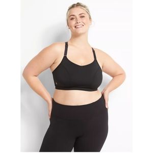 NWT Lane Bryant/ LIVI Sports Bra 18/20